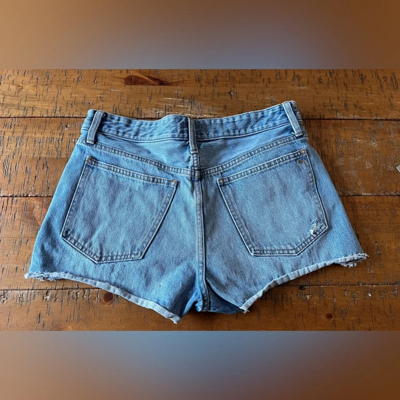 Madewell Relaxed‎ Denim Shorts - Picture 2 of 5